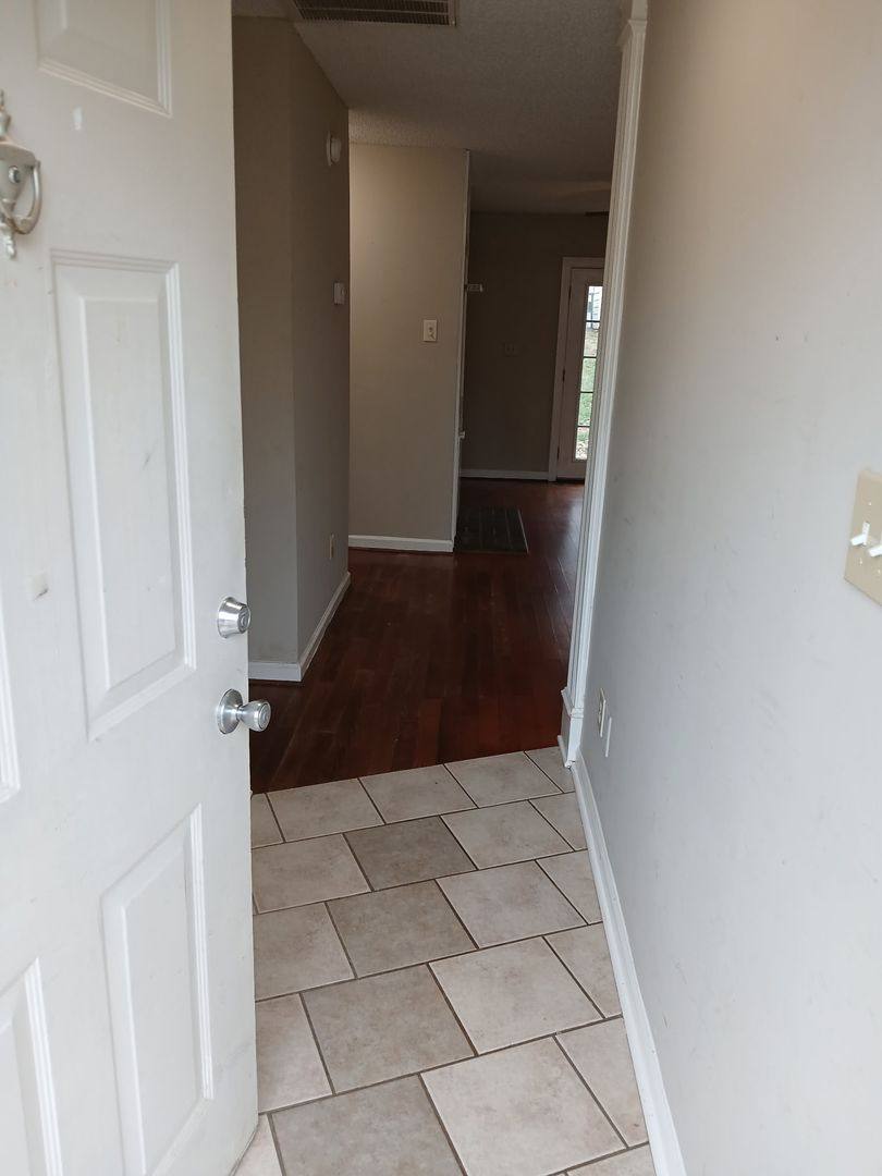 Townhouse for rent at 303 Kentucky Dr, Garner, NC 27529
