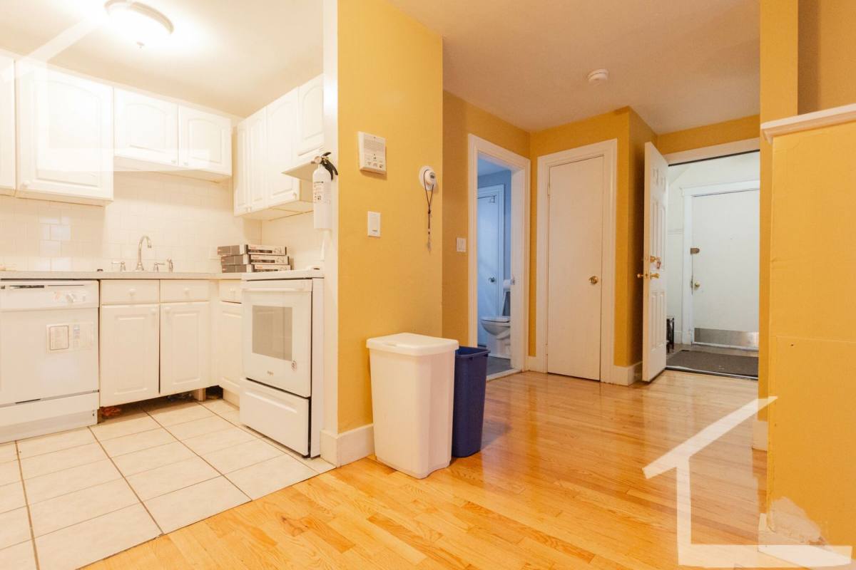 Apartment for rent at 24 Farrington Ave #1, Allston, MA 02134