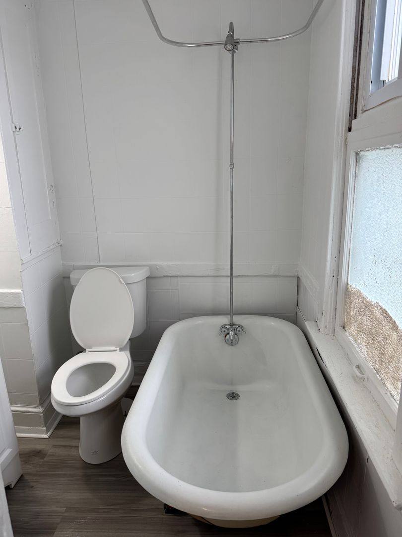 House for rent at 3010 E 123rd St, Cleveland, OH 44120