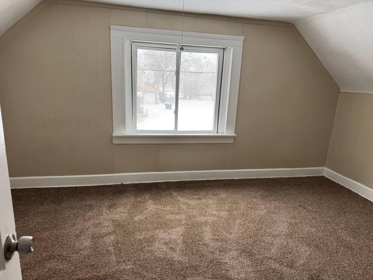 House for rent at 3010 E 123rd St, Cleveland, OH 44120