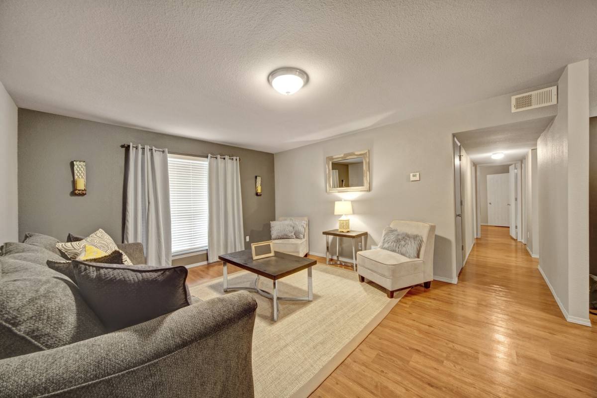 Apartment for rent at 1209 W Hefner Rd, Oklahoma City, OK 73114