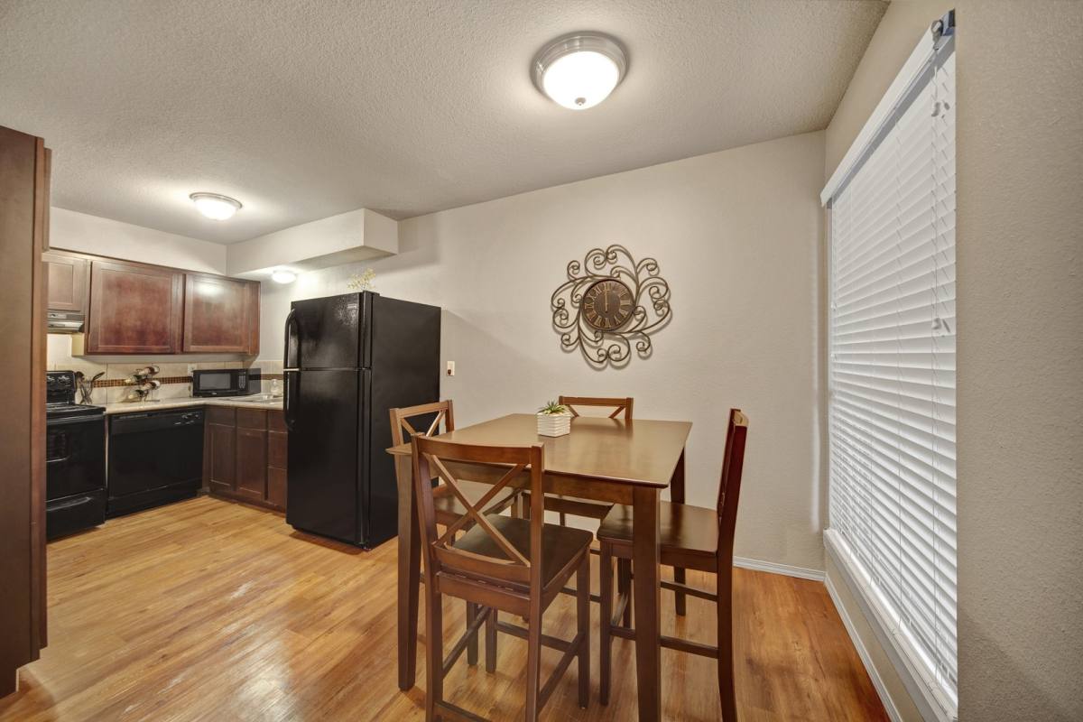 Apartment for rent at 1209 W Hefner Rd, Oklahoma City, OK 73114
