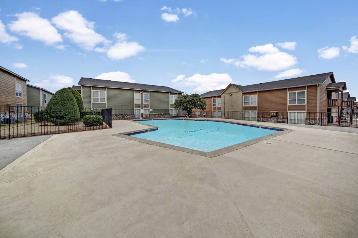 Apartment for rent at The Cottages at Hefner Road, 1209 W Hefner Rd, Oklahoma City, OK 73114
