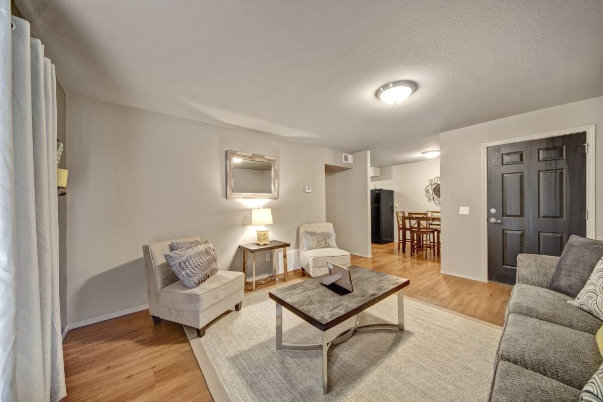 Apartment for rent at 1209 W Hefner Rd, Oklahoma City, OK 73114