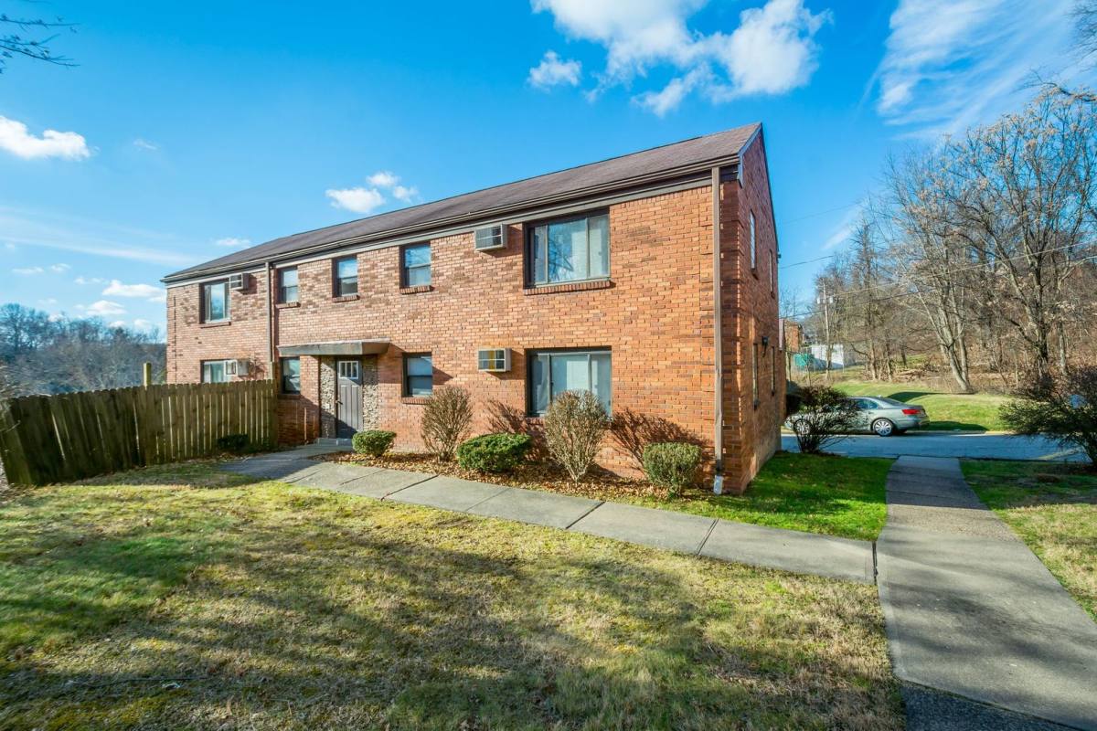 Apartment for rent at 21-62 Melvin Court, Pittsburgh, PA 15235