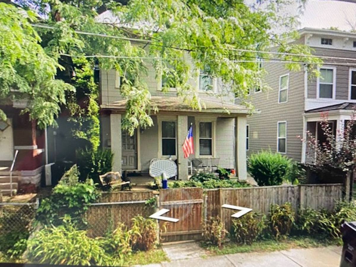 House for rent at 1718 Dexter, Cincinnati, OH 45206