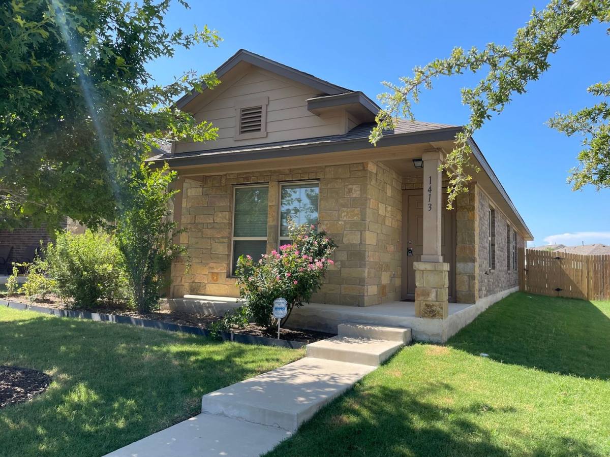House for rent at 1413 Blake St, Leander, TX 78641