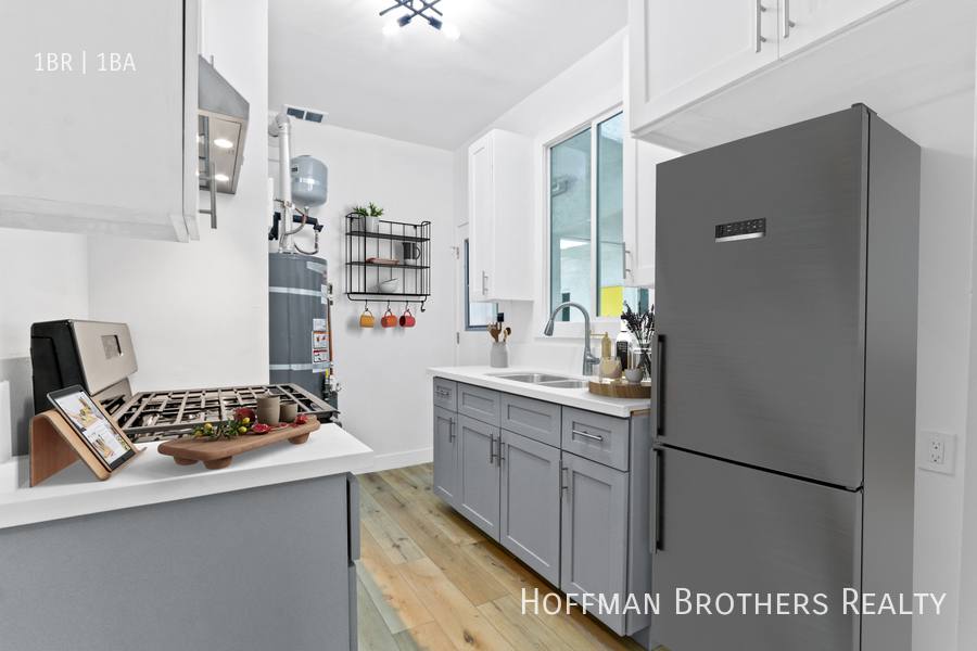 Apartment for rent at 4203 Council St #13, Los Angeles, CA 90004