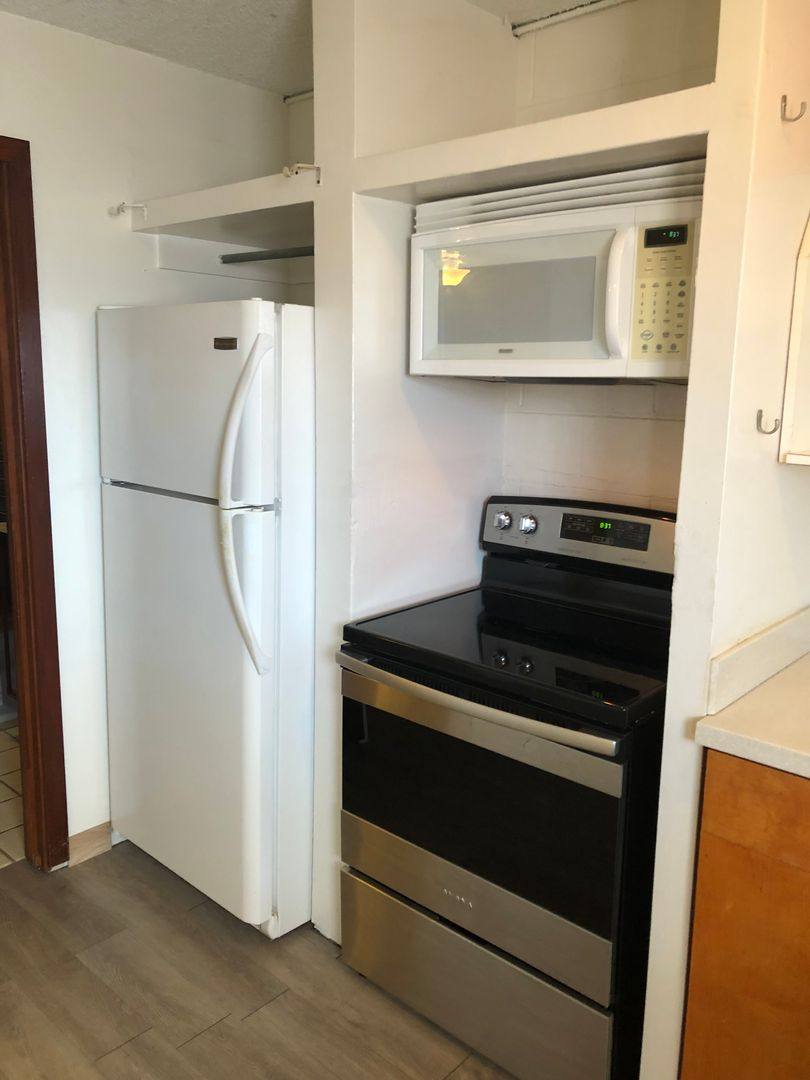 Apartment for rent at 636 Nalanui St, Honolulu, HI 96817