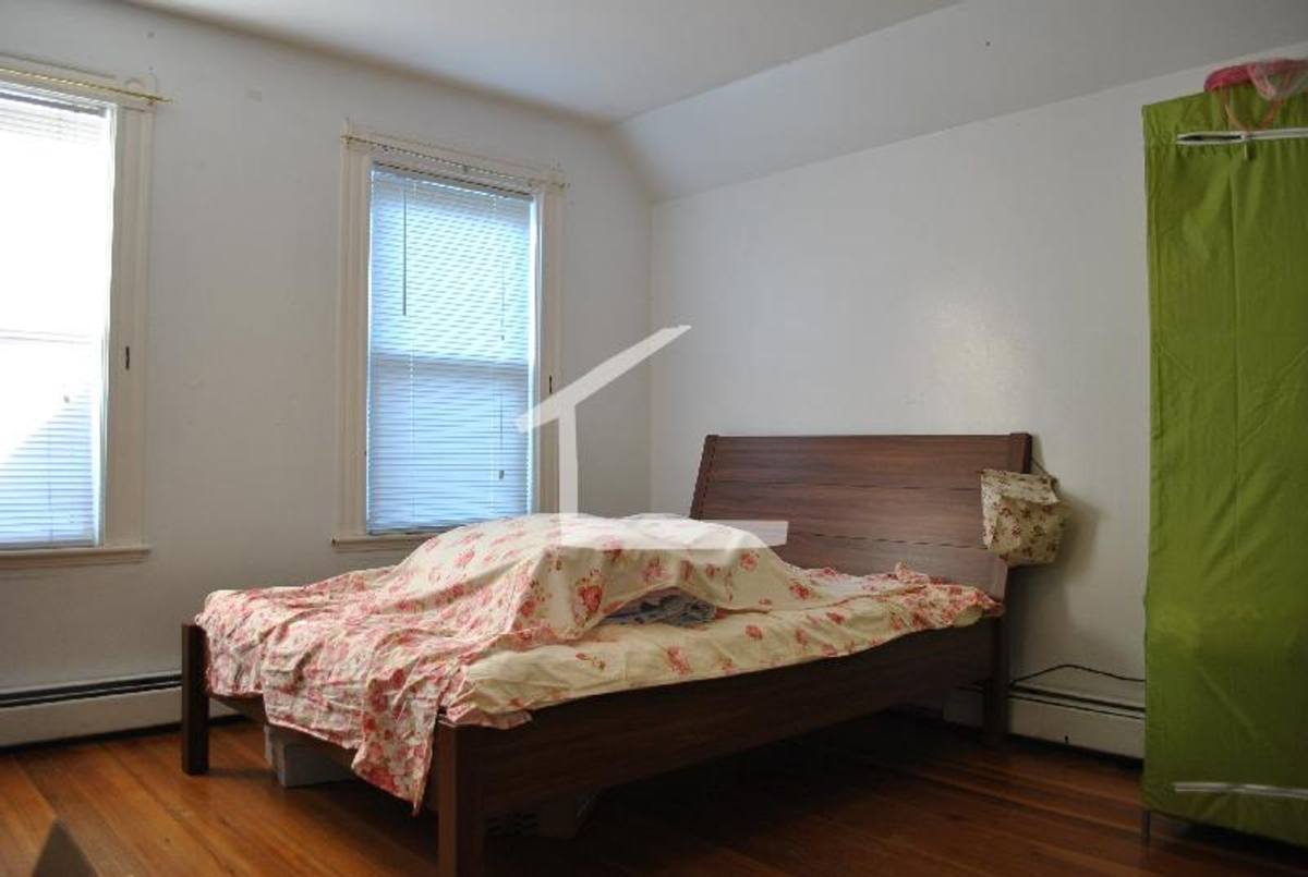 Apartment for rent at 12 Chester St #3V, Allston, MA 02134