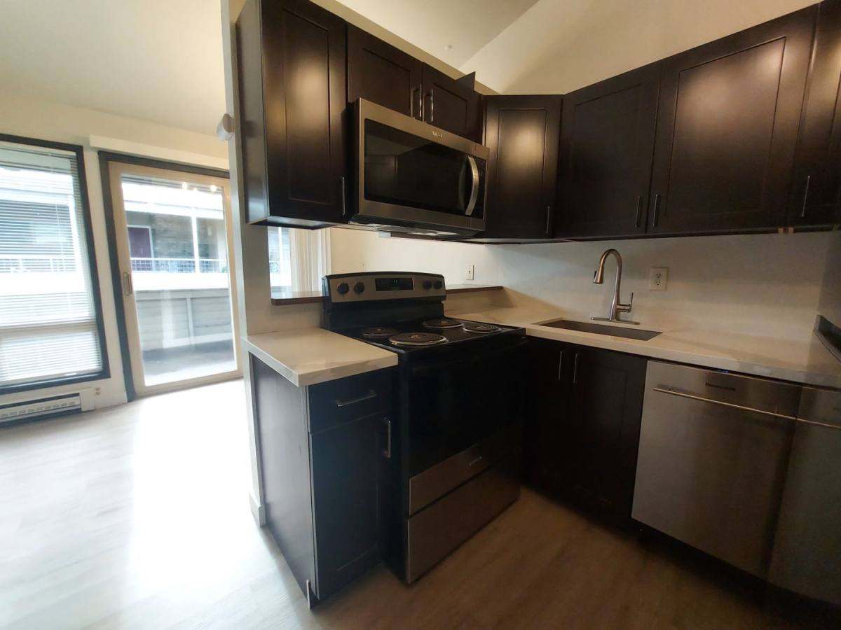 Apartment for rent at 921 N 96th St, Seattle, WA 98103