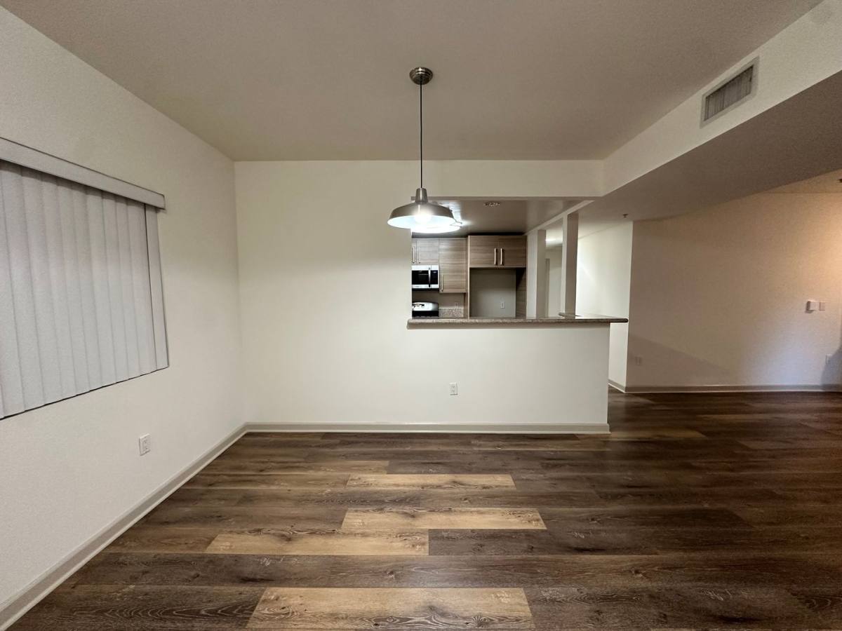 Apartment for rent at 11556 Burbank Blvd, North Hollywood, CA 91601