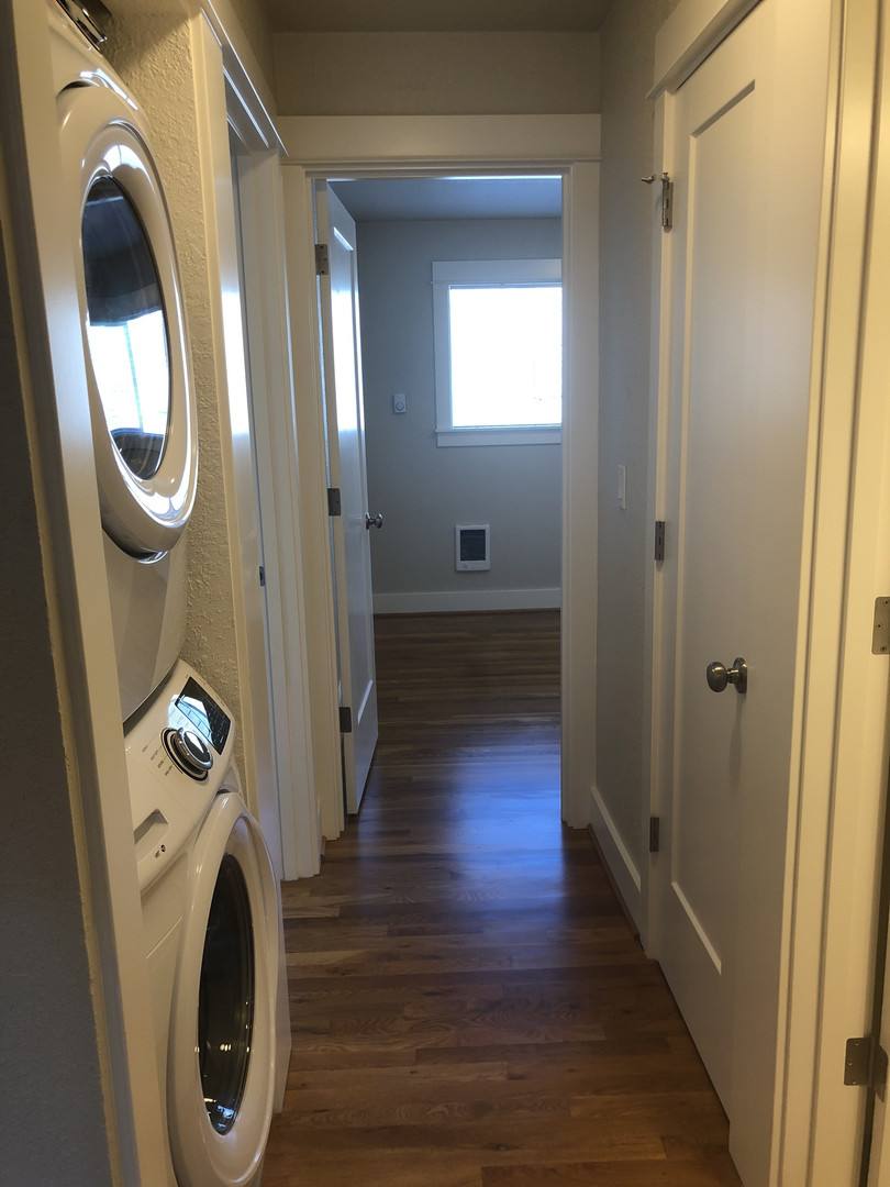 Apartment for rent at 1603 SE Taggart, Portland, OR 97202