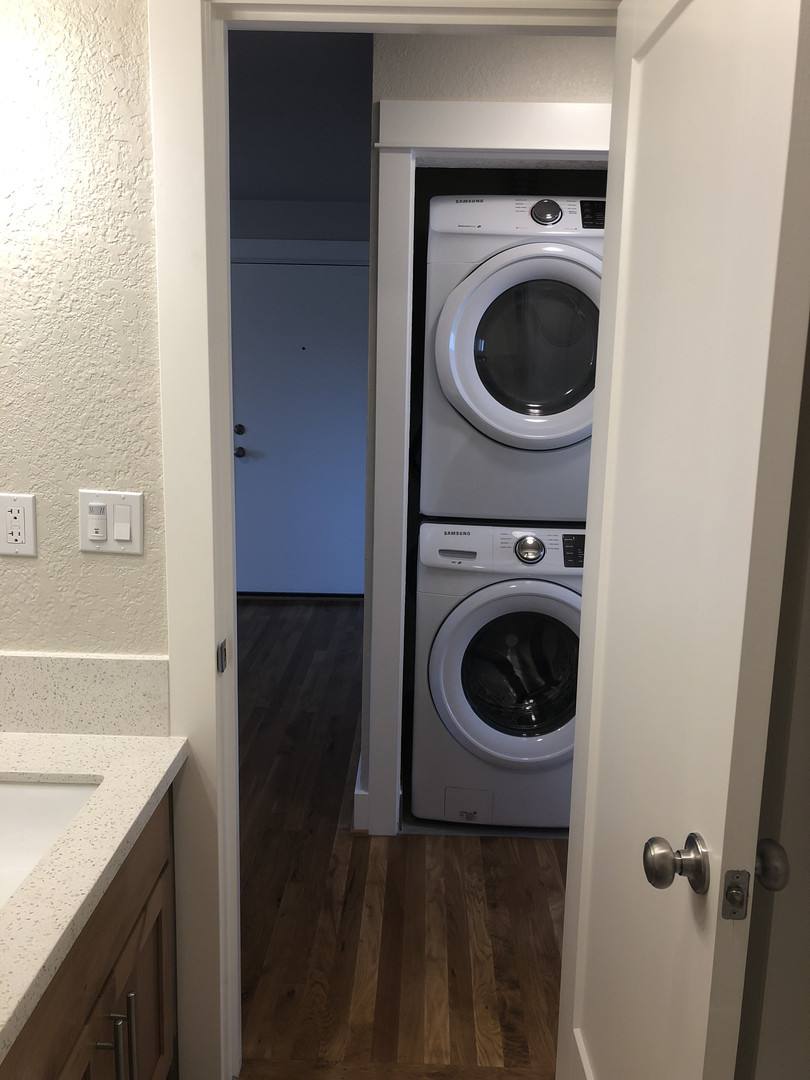 Apartment for rent at 1603 SE Taggart, Portland, OR 97202