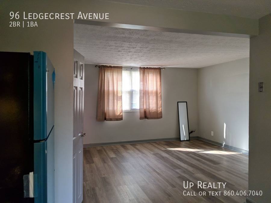 Apartment for rent at 96 Ledgecrest Ave, New Britain, CT 06051