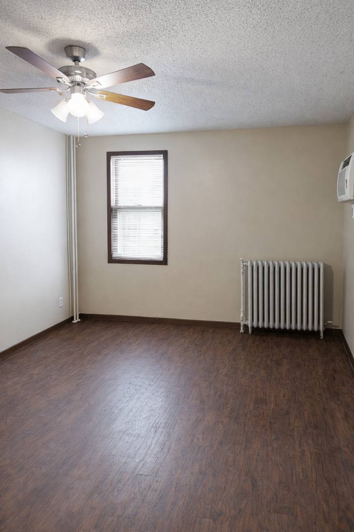 Apartment for rent at 1221-23 8th St SE, Minneapolis, MN 55414