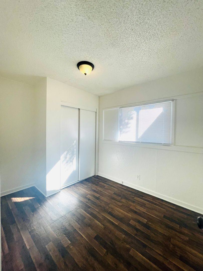 Apartment for rent at 536 & 538 Acacia Rd, Santa Paula, CA 93060