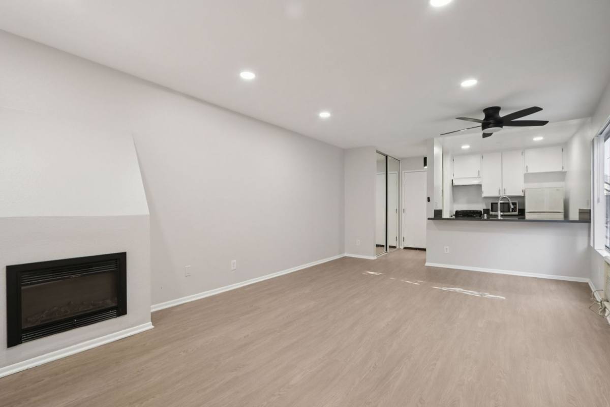 Apartment for rent at 641 Gayley Ave, Los Angeles, CA 90024
