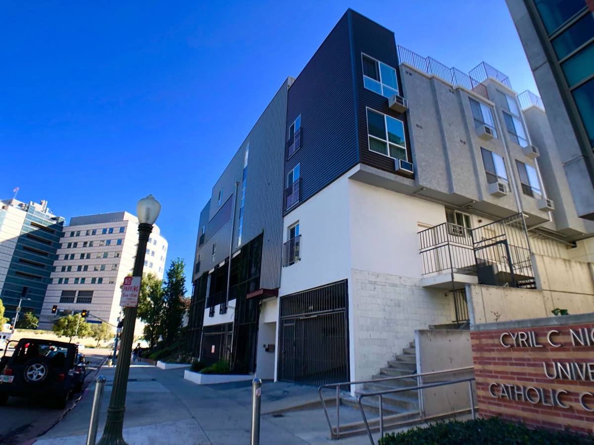 Apartment for rent at 641 Gayley Ave, Los Angeles, CA 90024