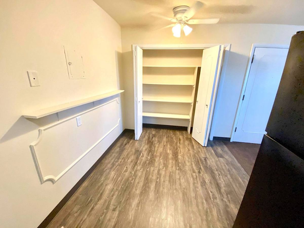 Apartment for rent at 4223 Chamberlain, Des Moines, IA 50312