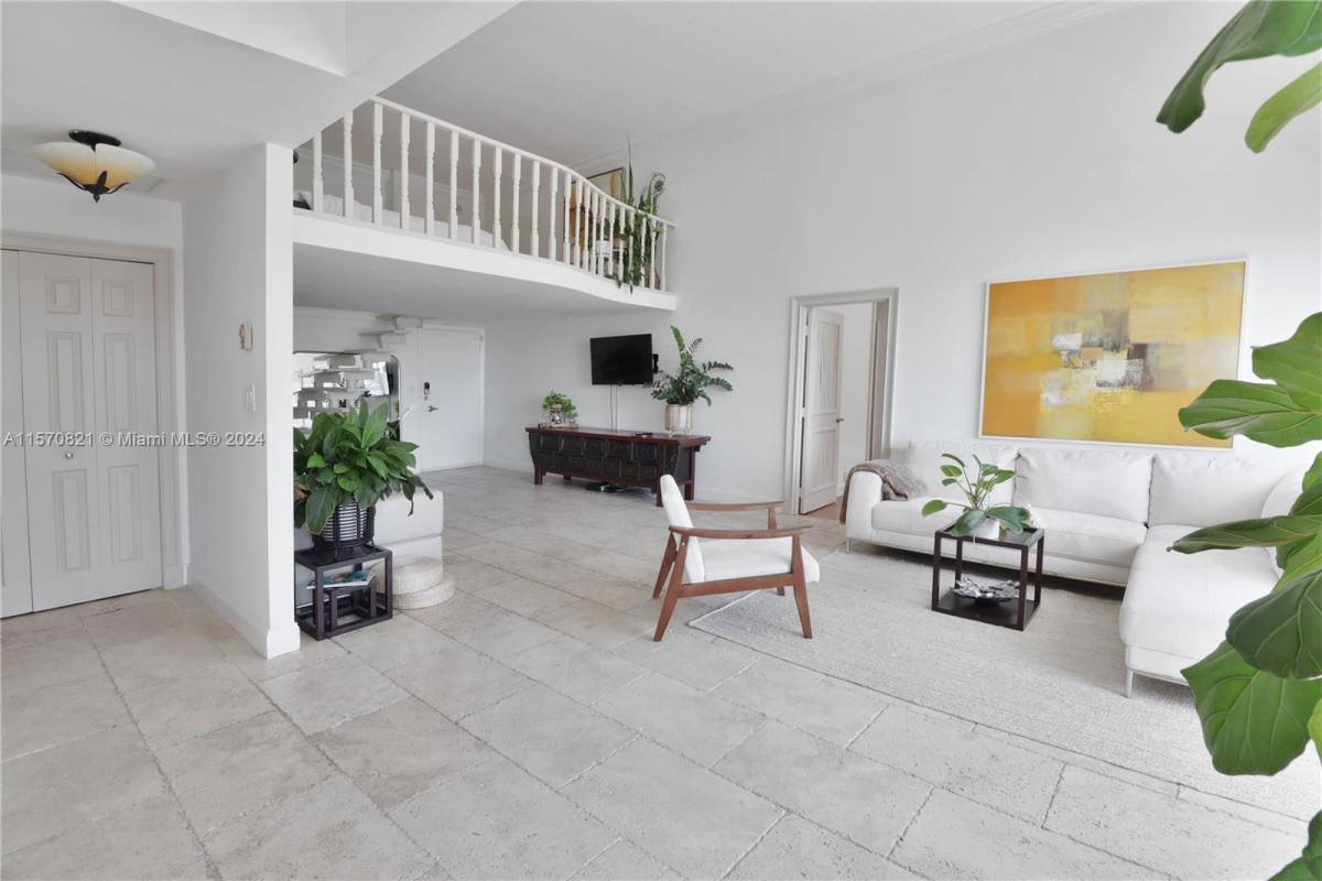 Apartment for rent at 6770 Indian Creek Dr, Miami Beach, FL 33141