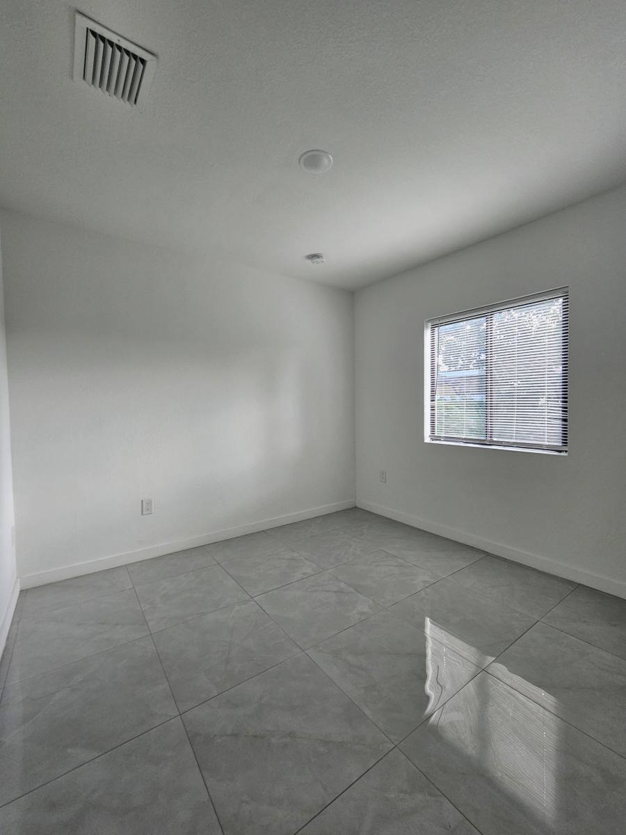 Apartment for rent at 3178 NW 59th St #3176, Miami, FL 33142
