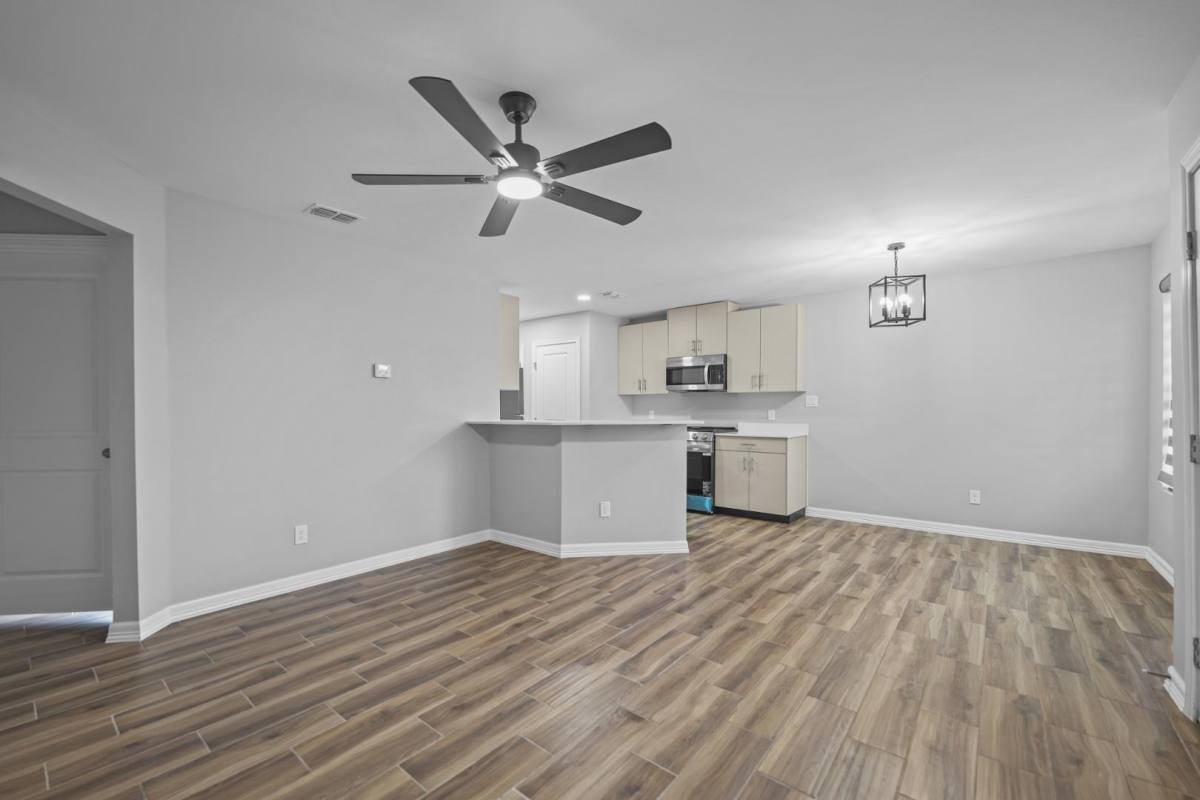 Apartment for rent at 2005 Southridge Ave, Harlingen, TX 78550