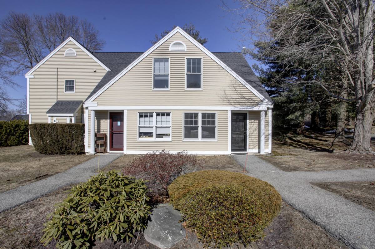 Townhouse for rent at Glenridge, 10 Glenridge Dr #1, Portland, ME 04102