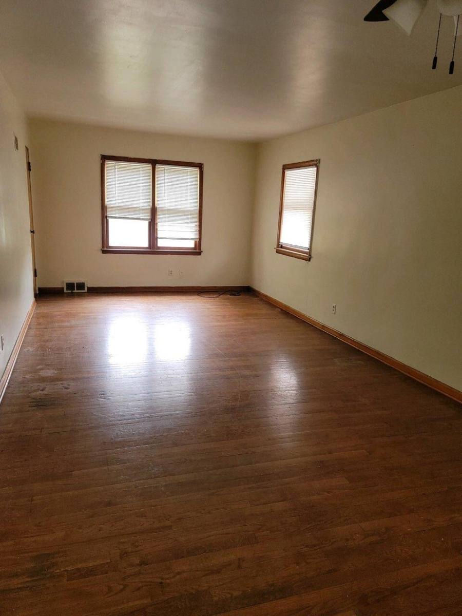 Apartment for rent at 735 W William St #3, Decatur, IL 62522