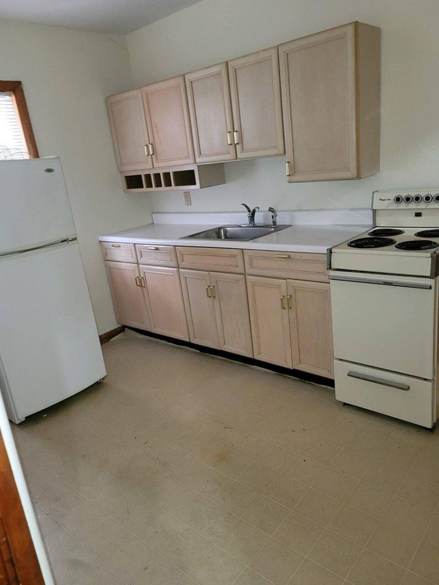 Apartment for rent at 735 W William St #3, Decatur, IL 62522