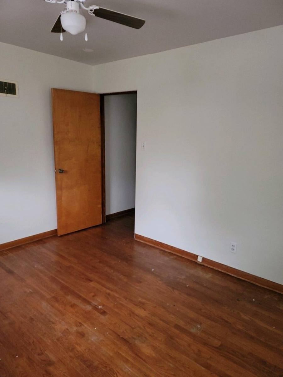 Apartment for rent at 735 W William St #3, Decatur, IL 62522