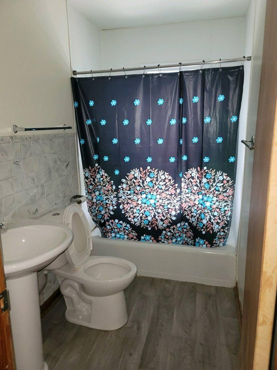 Apartment for rent at 735 W William St #3, Decatur, IL 62522