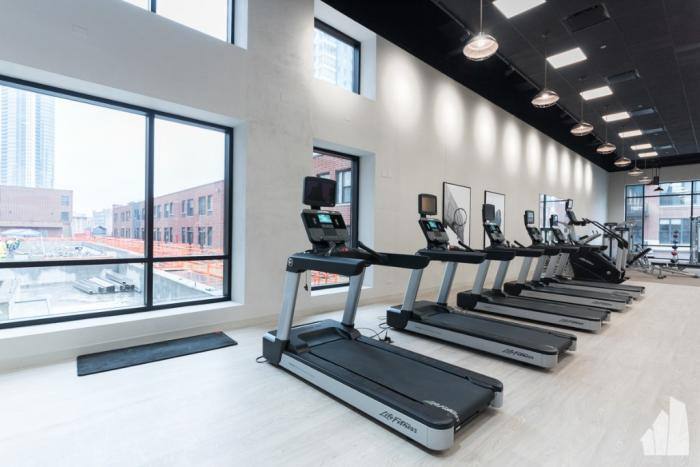 Townhouse for rent at 320 W Illinois St #1111, Chicago, IL 60654