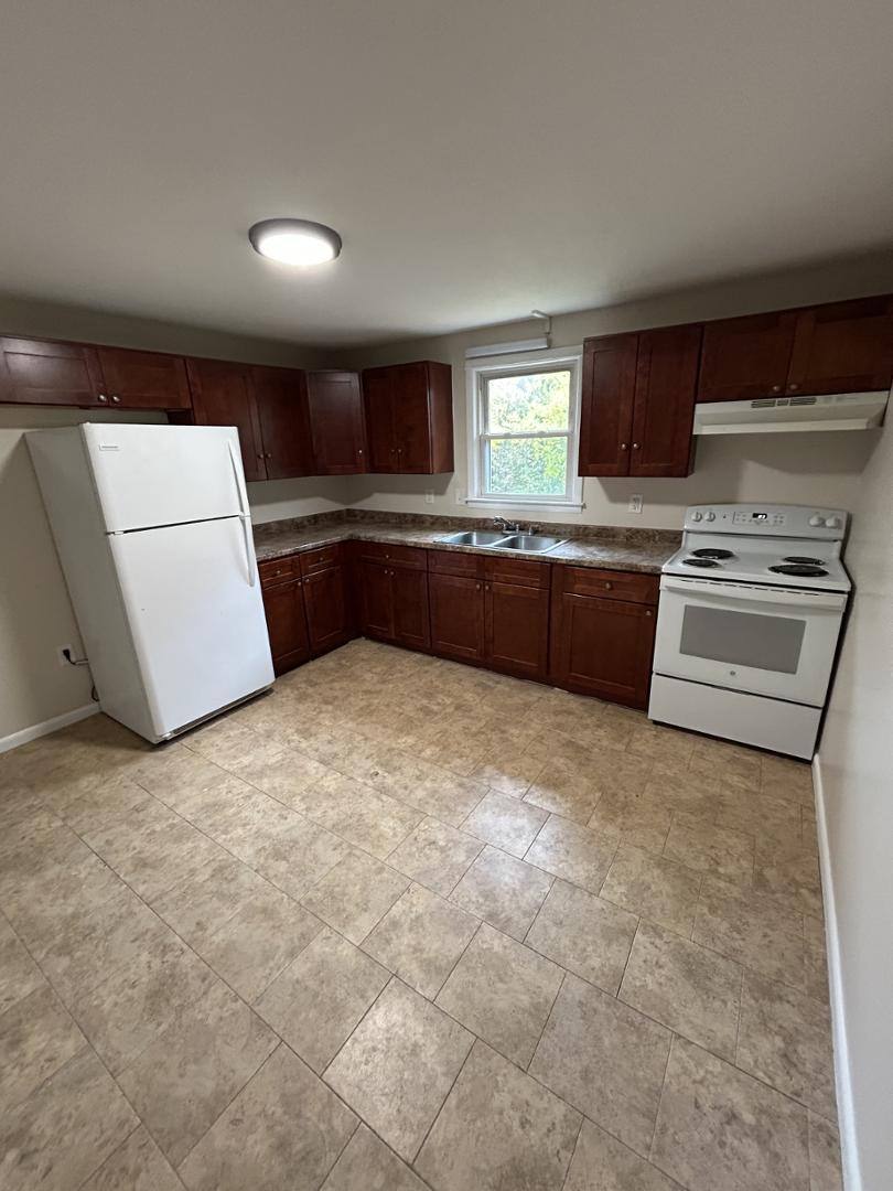 Apartment for rent at 31 Joyce St #3, Webster, MA 01570