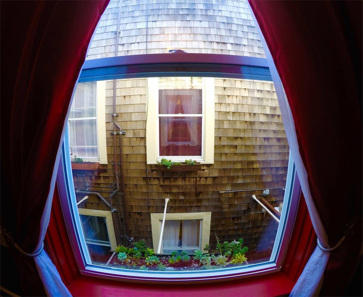 Apartment for rent at 1353 Bush St, San Francisco, CA 94109