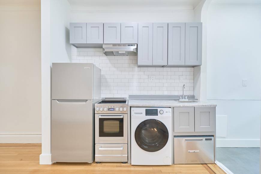 Apartment for rent at 338 E 53rd St #C, New York, NY 10022