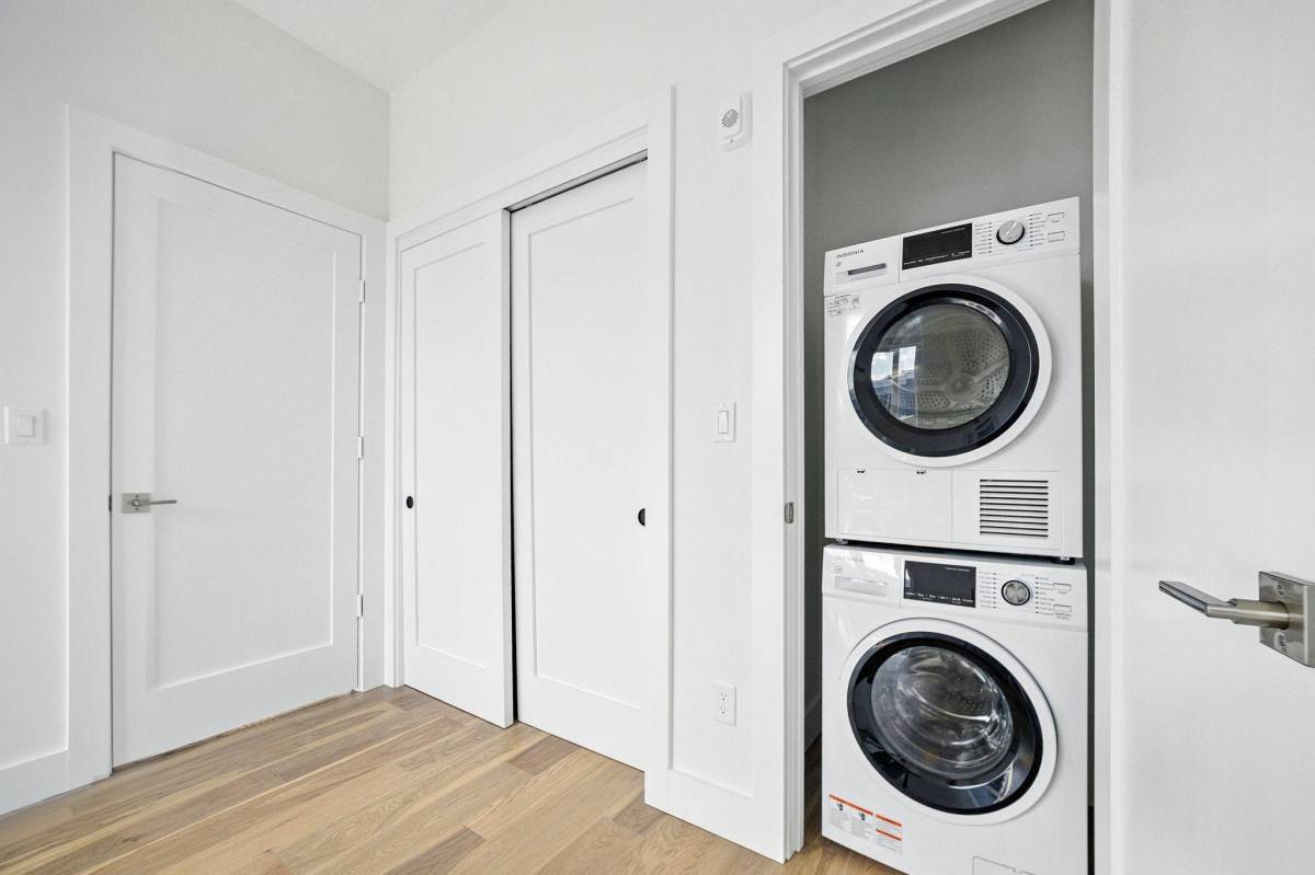 Apartment for rent at 38 Hichborn St #201, Brighton, MA 02135