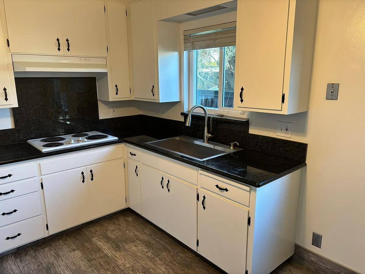 Apartment for rent at 781 Humboldt St #781A, Richmond, CA 94805