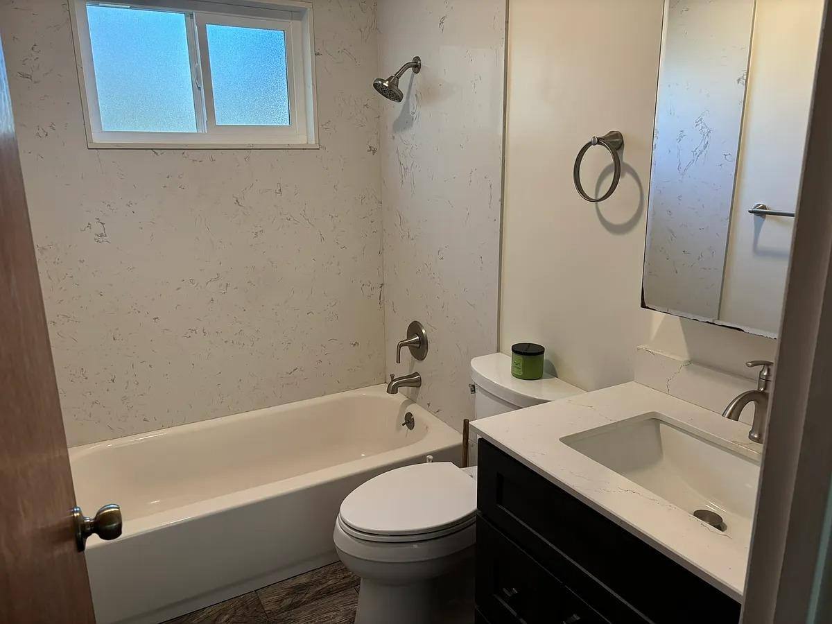 Apartment for rent at 781 Humboldt St #781A, Richmond, CA 94805