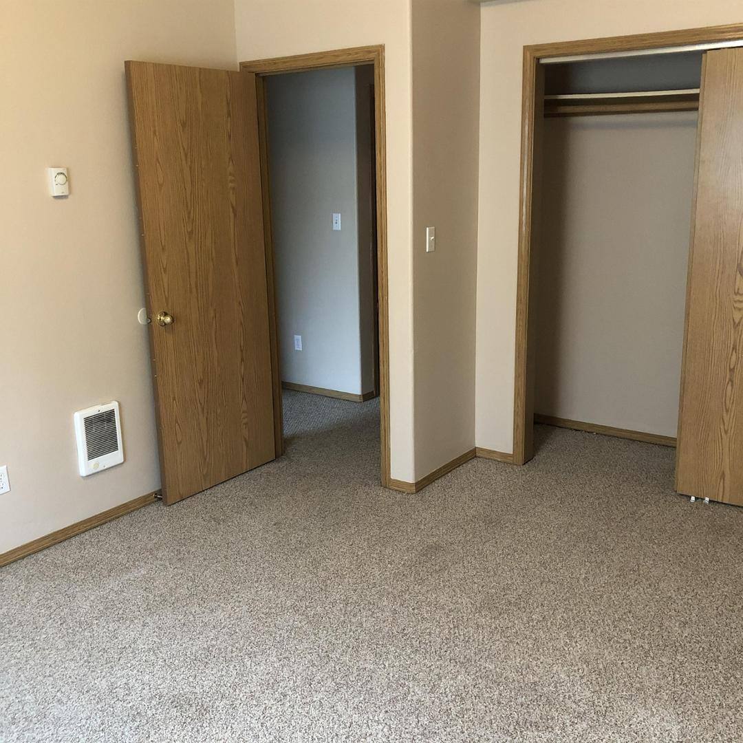 Townhouse for rent at 255 SE 3rd St #6, Clatskanie, OR 97016