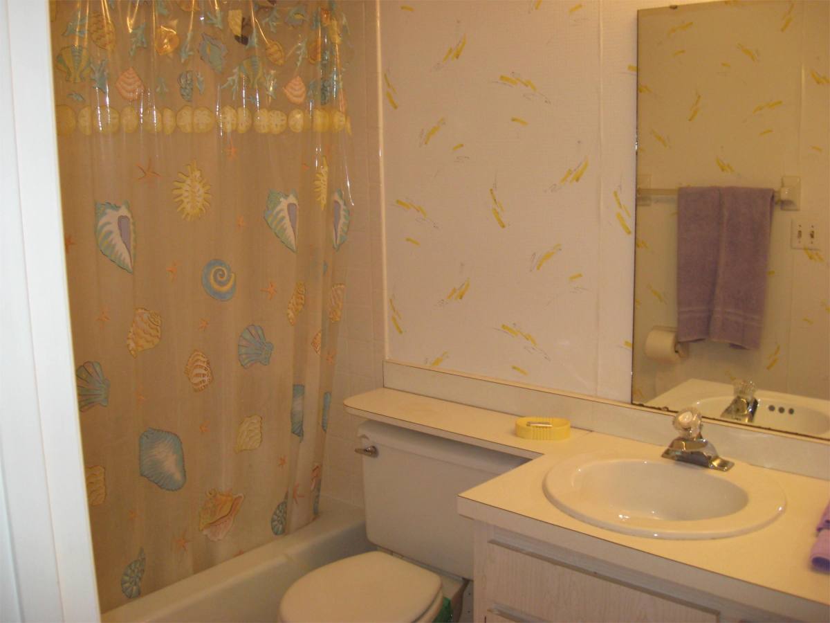 Townhouse for rent at Fair Winds Village, 607 Fairwinds Dr #FRE, Nokomis, FL 34275