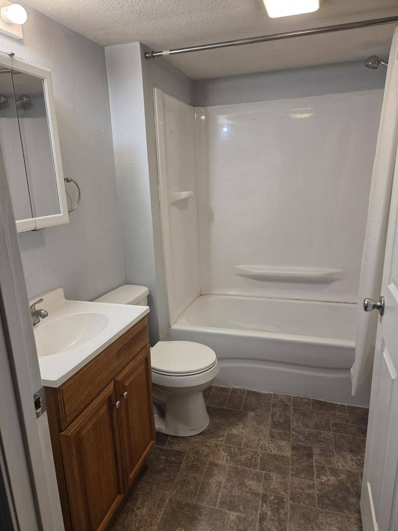 Apartment for rent at 414 1 2 7th St W, Billings, MT 59102