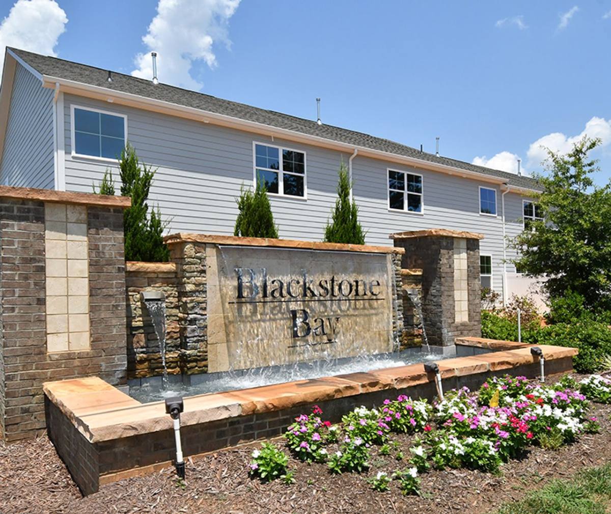 Townhouse for rent at 4160 Steel Way, Sherrills Ford, NC 28673