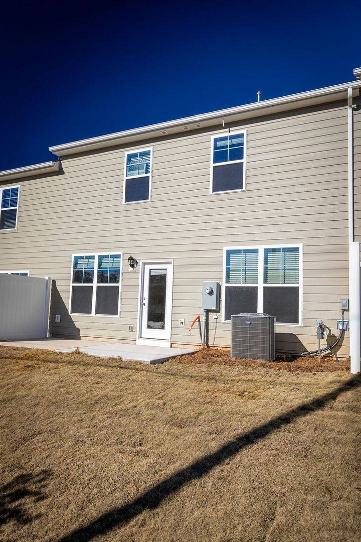Townhouse for rent at 4160 Steel Way, Sherrills Ford, NC 28673