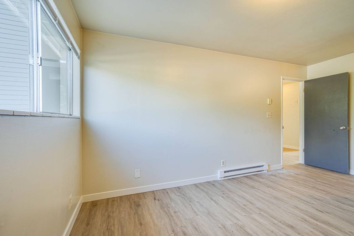 Apartment for rent at 705-717 State Ave N, Kent, WA 98031