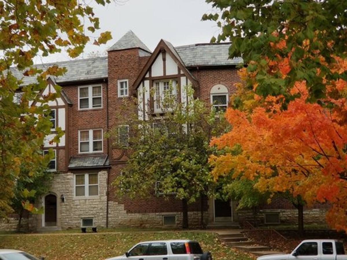 Apartment for rent at 5024-5032 Christy Blvd, Saint Louis, MO 63116