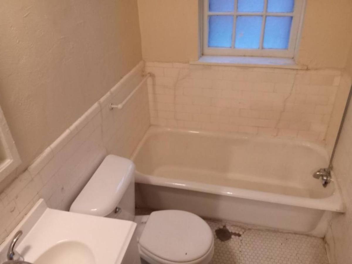 Apartment for rent at 5024-5032 Christy Blvd, Saint Louis, MO 63116