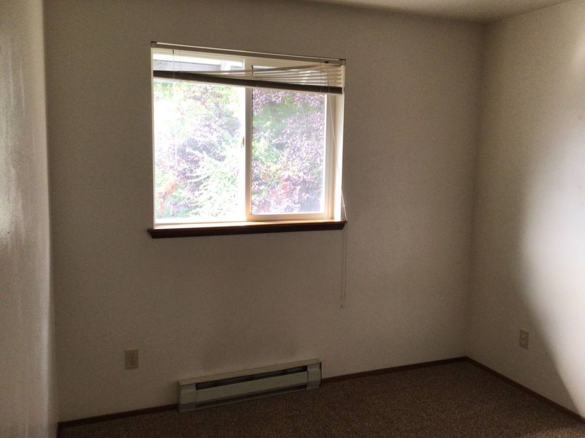 Apartment for rent at 907 21st St, Bellingham, WA 98225