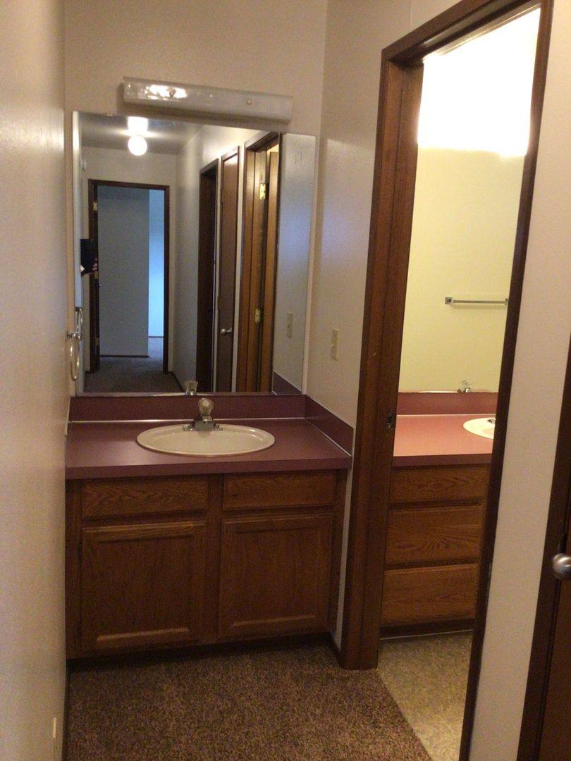 Apartment for rent at 907 21st St, Bellingham, WA 98225