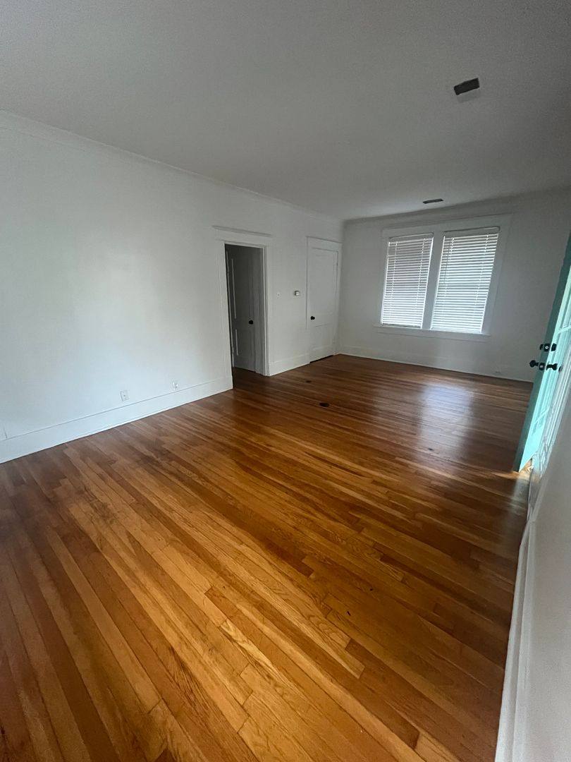Apartment for rent at 123 Stonewall St, Memphis, TN 38104